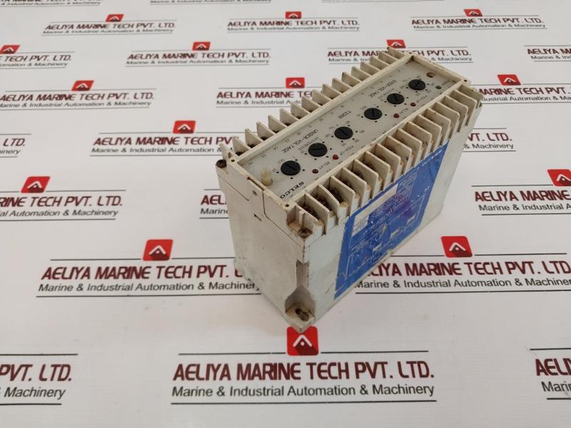 Selco T3300-01 3-phase Voltage Relay 17-19/21-23/25-27: 440V