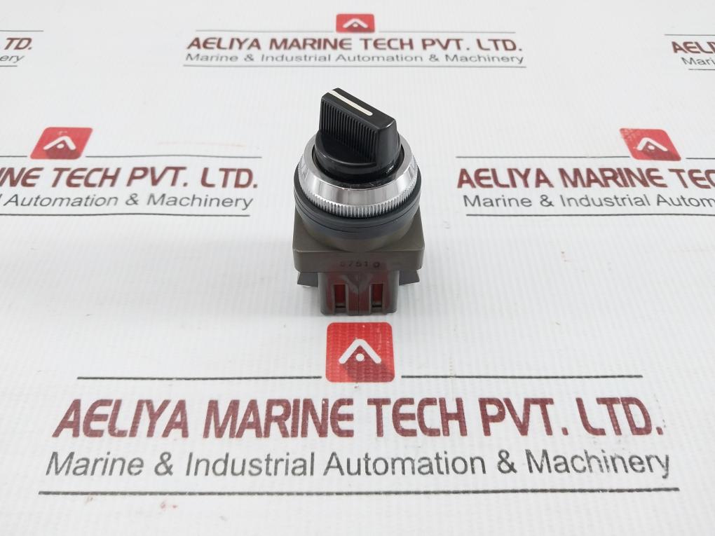 Selector-Rotary-Switch-300-Vac-3A-Idec-Asn311-208796-5