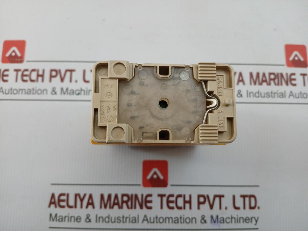 Selectron Time Delay Relay 230V Gzu 30