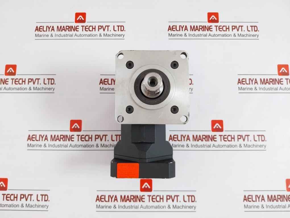 Servo Spiral Bevel Gearbox 18Nm Skn 100 Vogel