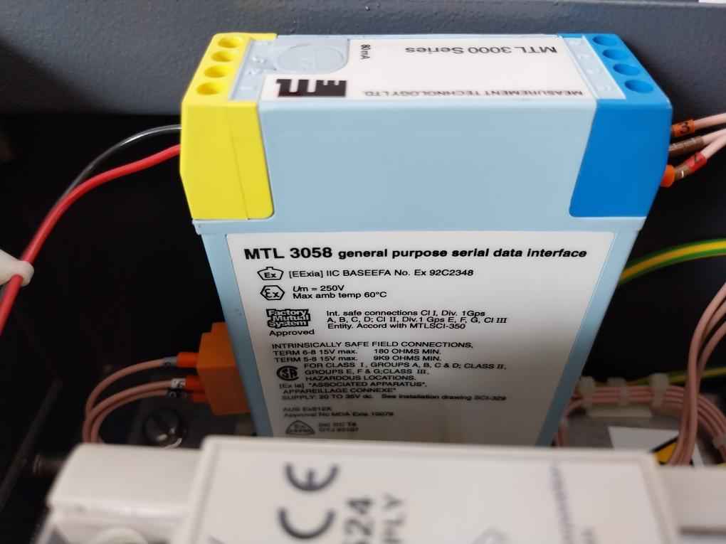 Ses I.S. Interface Box For Tension Monitor 4937 Ac100-240V 0.45A 50/60Hz 80Ma