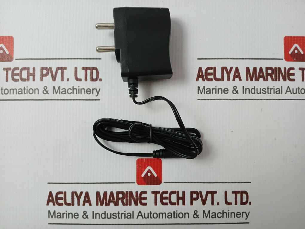 Shenzhen Samson S050100-in Travel Charger 100-240V 50/60Hz 0.4A