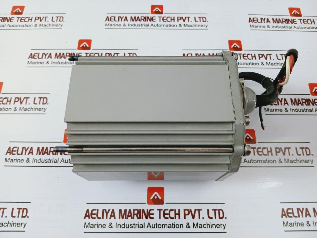 Show Chi A500S44 3-phase Induction Motor Gear Reducer 500W, 4P