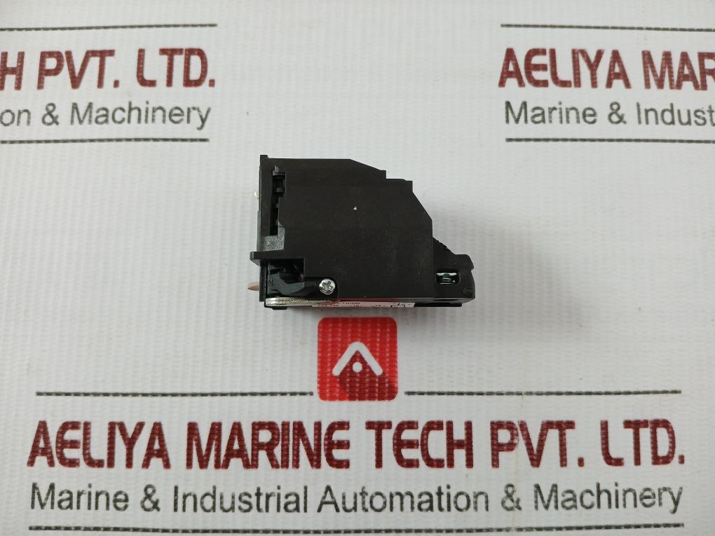 Siemens Undervoltage Release 50/60Hz 220-250 Vac 3Vl9400-1Uh00