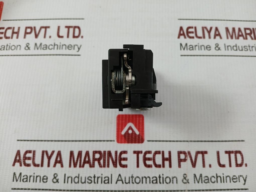 Siemens Undervoltage Release 50/60Hz 220-250 Vac 3Vl9400-1Uh00