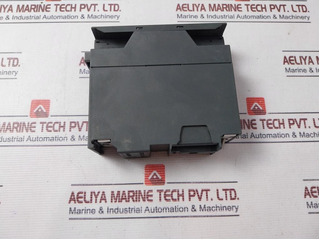 Siemens 1P 6Es7 322-1Bh01-0Aa0 Digital Output Module 7202050-01