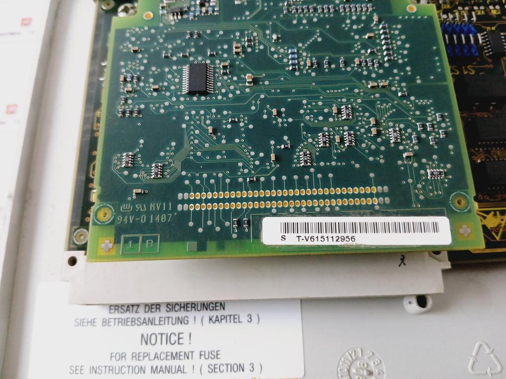 Siemens 1p 6se7022-2uc61-z Dc Inverter Simovert Masterdrive Dc 675-810v 26.2a