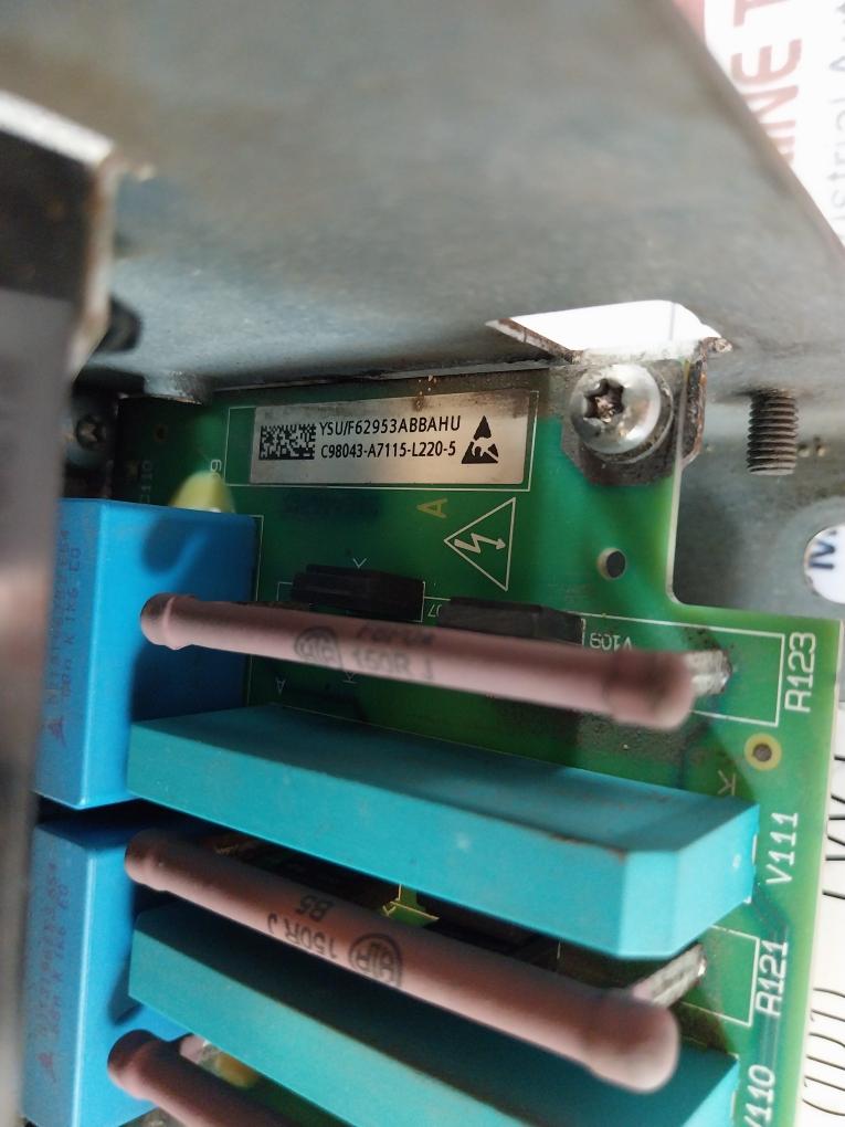 Siemens 1p 6ra8085-6ds22-0aa0-z Dc Converter 3ac 400v 498a 50/60hz 