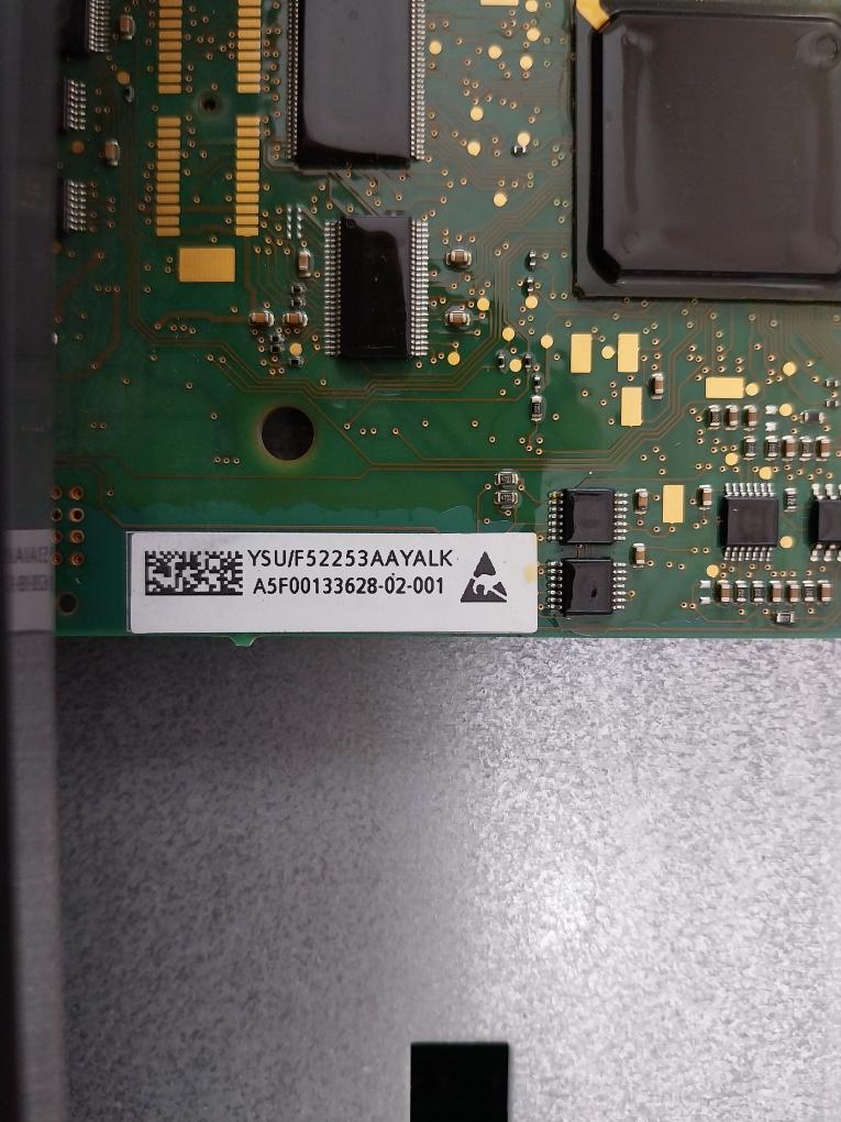 Siemens 1p 6ra8085-6ds22-0aa0-z Dc Converter 3ac 400v 498a 50/60hz 
