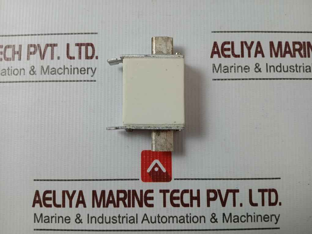 Siemens 3Na3 805-7Y Fuse Nh00 500V 120 Ka 16A