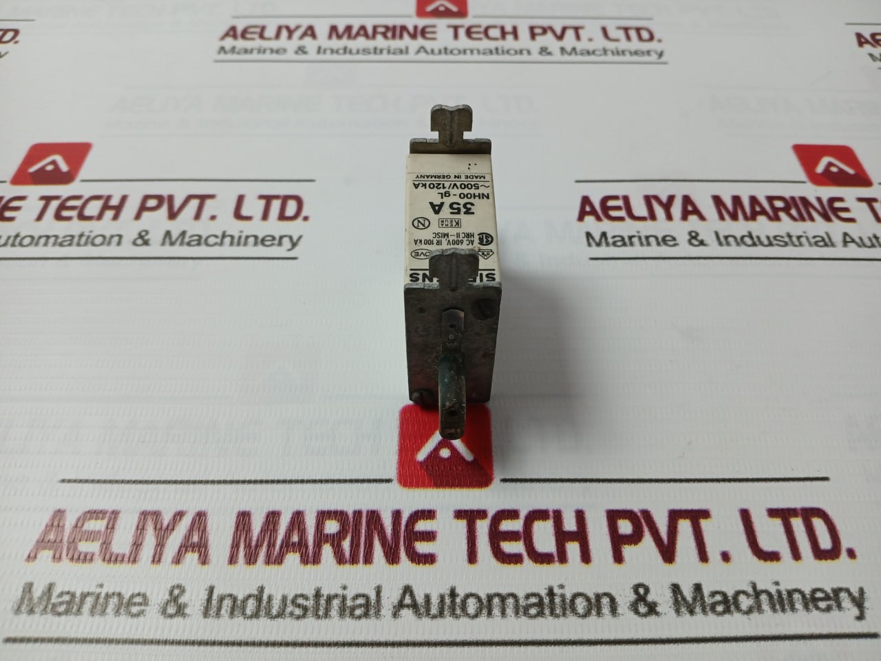 Siemens 3Na3 814 Lv Hrc Fuse Element Ac 600V Ir 100 Ka