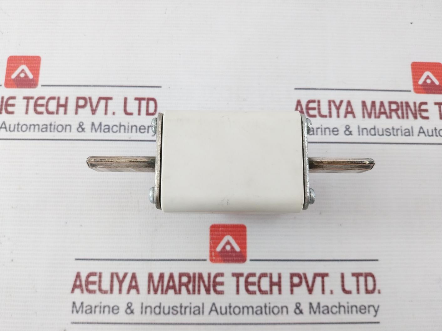 Siemens 3Na7 144-0Rc Lv Hrc Fuse Element 500Vac/120Ka 250A