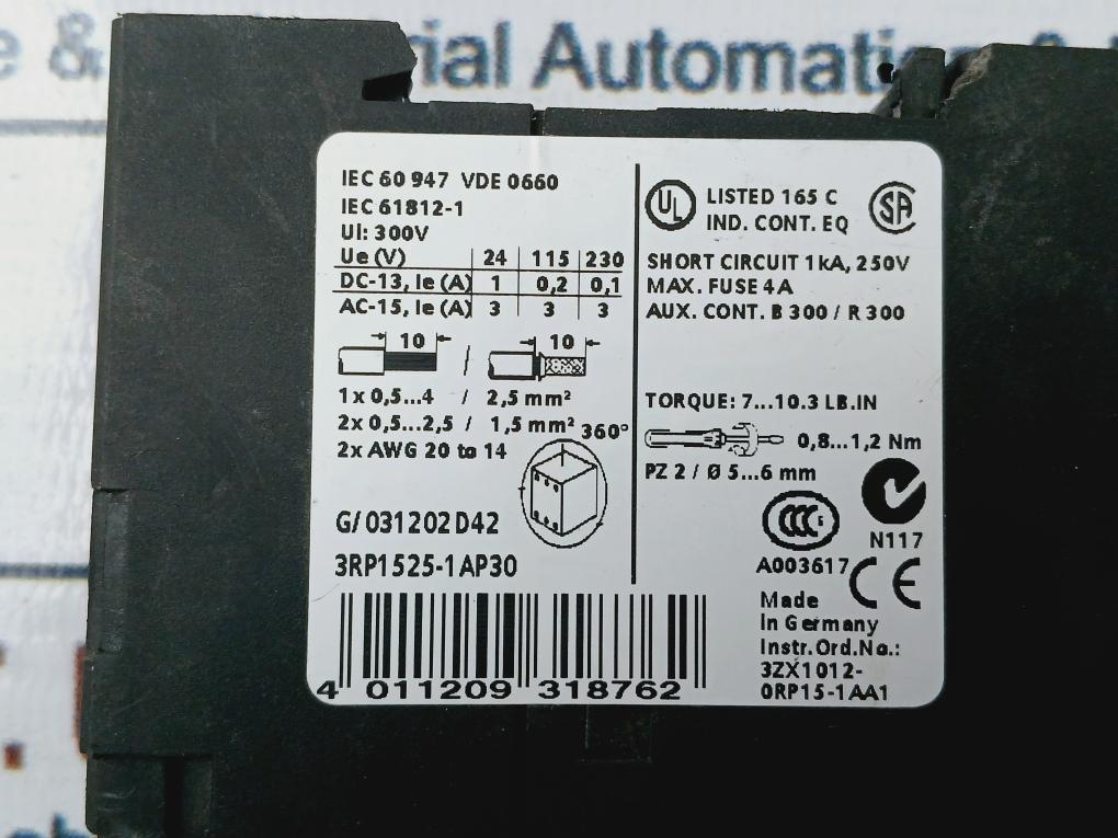 Siemens 3Rp1525-1Ap30 Time Relay 3Zx1012-0Rp15-1Aa1 300V