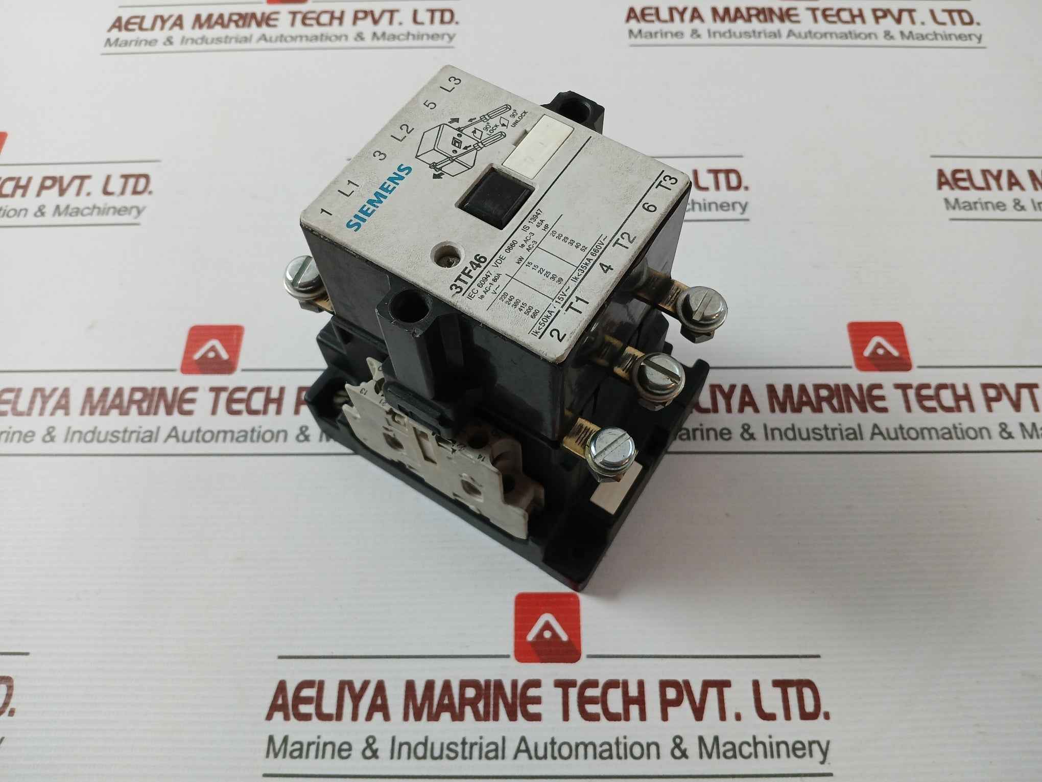 Siemens 3Tf46 Contactor 240V 50Hz