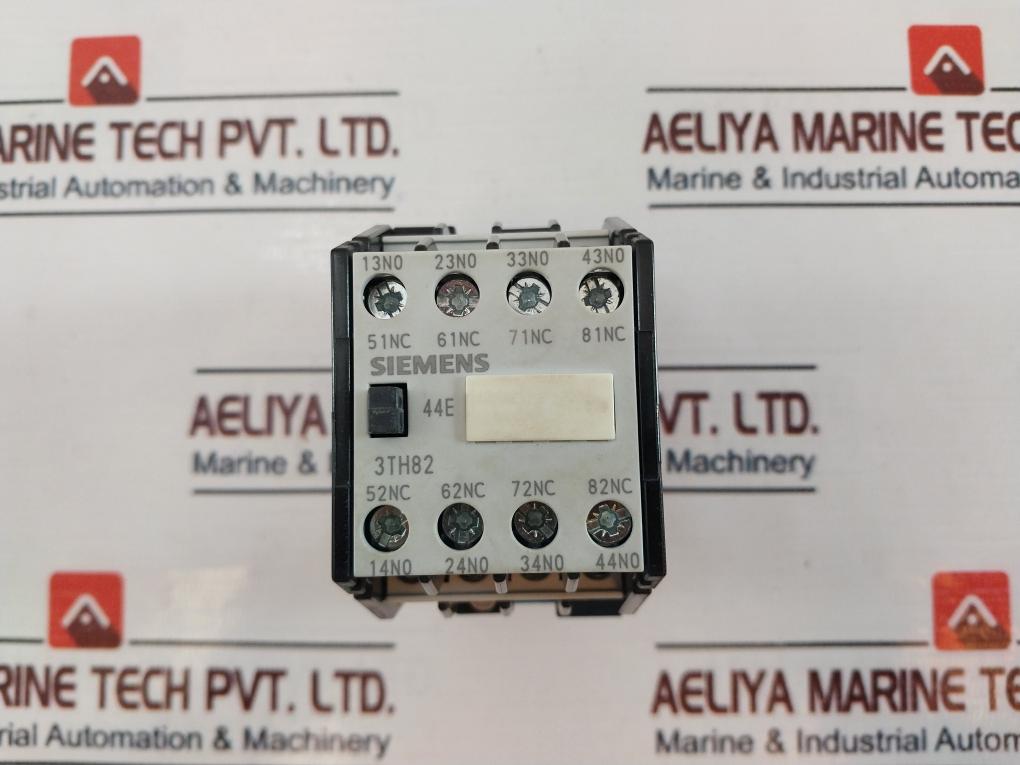 Siemens 3Th82 44-0X Contactor Relay 16A 660V