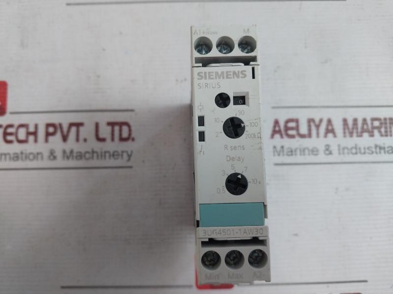 Siemens 3Ug4501-1Aw30 Sirius Analog Monitoring Relay Iec 60947-5-1 300V 4Kv