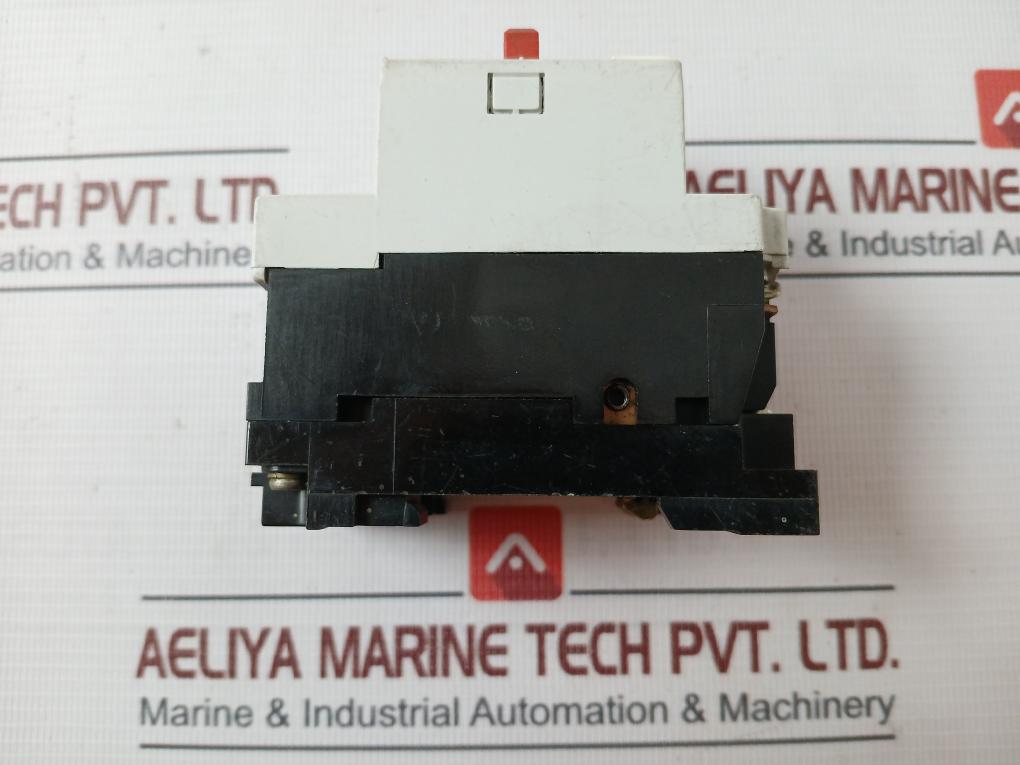 Siemens 3Ve1010-2F Motor Starter Protector Iec 157-1 Vde 0660 500V 0.63 – 1A