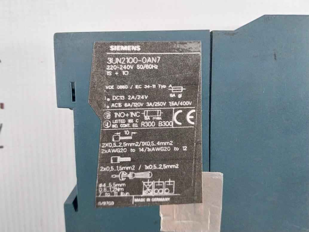 Siemens 3un2100-0an7 Thermistor Motor Protection Relay 220–240v 50/60hz