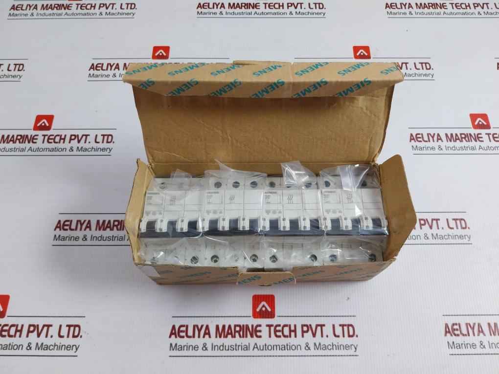 Siemens 400V Ac 3 Pole Miniature Circuit Breaker 5Sj6301-7