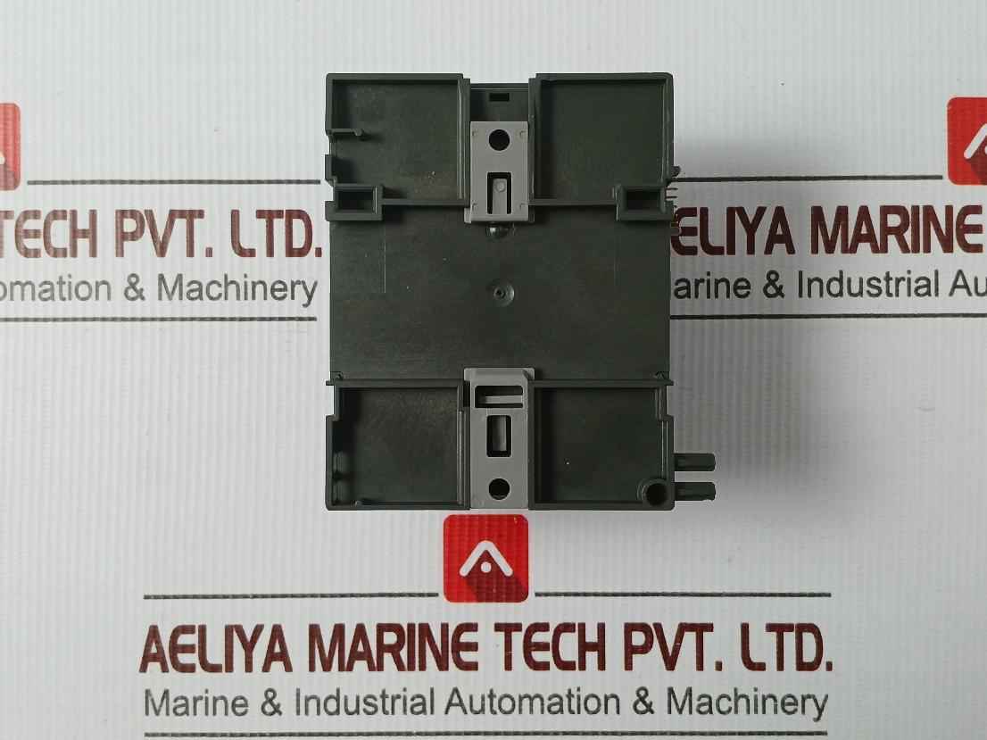 Siemens 6Ed1 055-1Nb10-0Ba0 Logo Logic Module Dc 24V 5A/Ac
