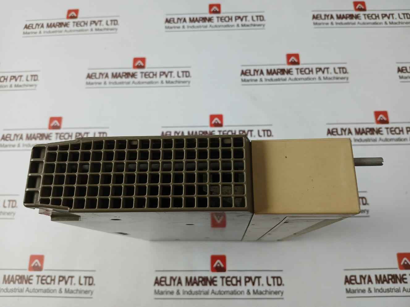 Siemens 6Es5 465-7La11 Simatic S5 Analog Input Module Pt100