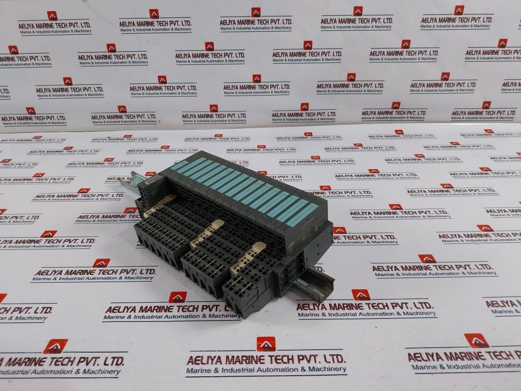 Siemens 6Es7 151-1Aa05-0Ab0,138-4Ca01-0Aa0,131-4Bf50-0Aa0,132-4Bf50-0Aa0 Rack