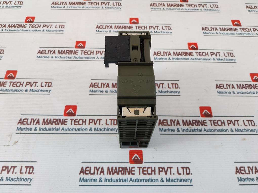 Siemens 6Es7 153-1Aa03-0Xb0 Interface Module Et 200M