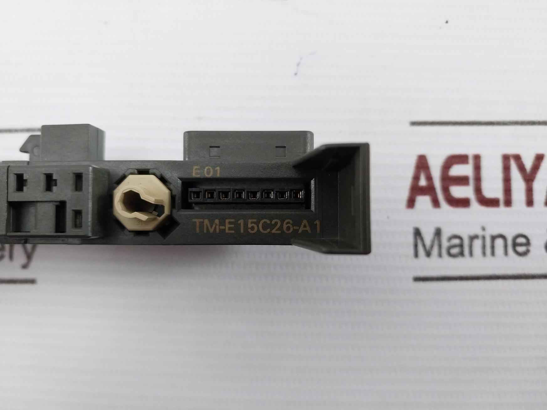 Siemens 6Es7 193-4Ca50-0Aa0 Universal Terminal Module Tm-e15C26-a1 Tyl E01 U5