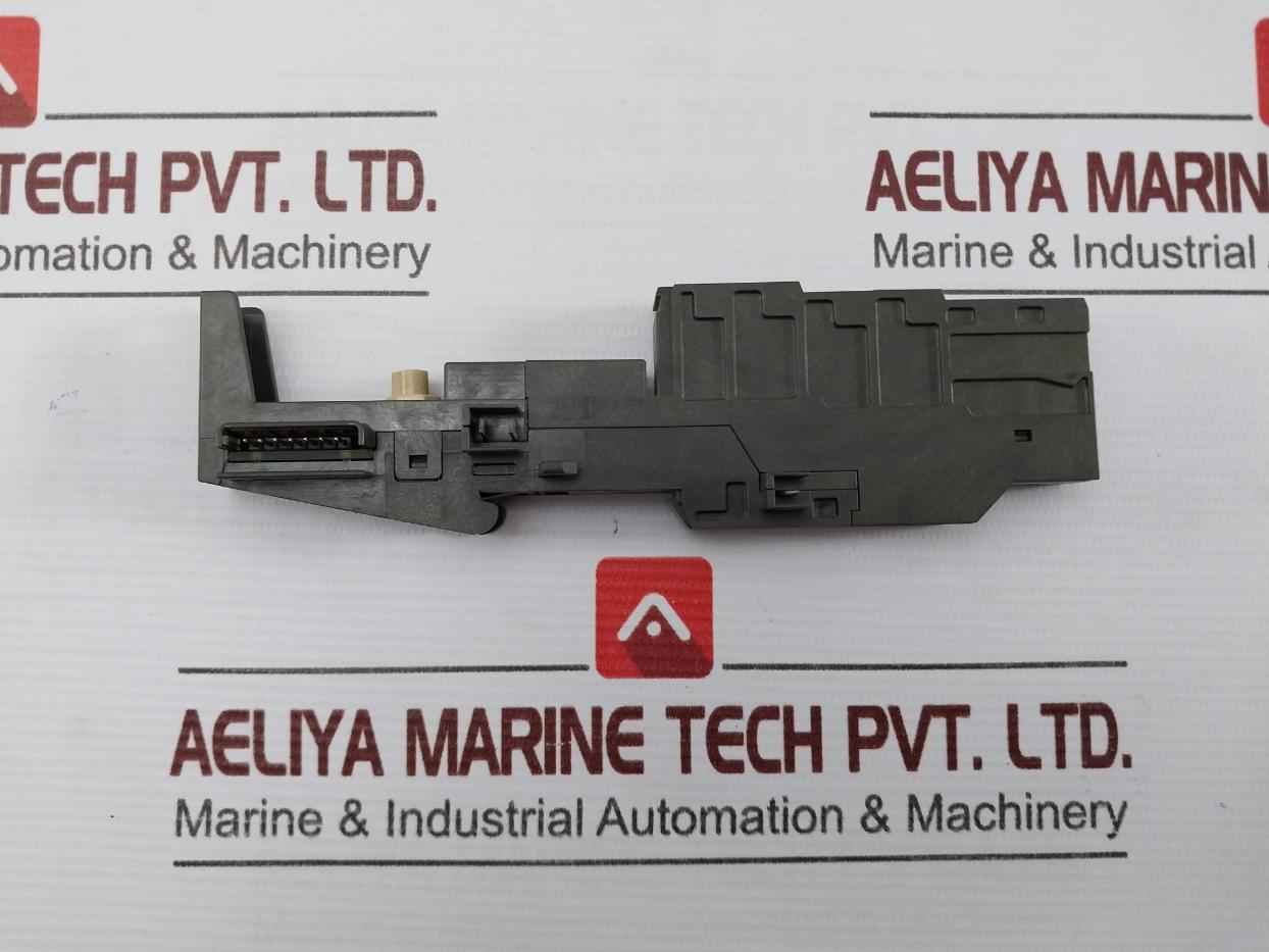 Siemens 6Es7 193-4Ca50-0Aa0 Universal Terminal Module Tm-e15C26-a1 Tyl E01 U5