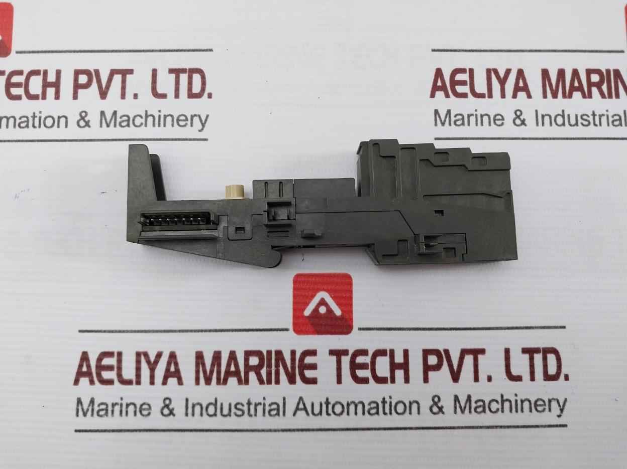 Siemens 6Es7 193-4Cb30-0Aa0 Plc Terminal Module Tm-e15C24-01 Tyl E02