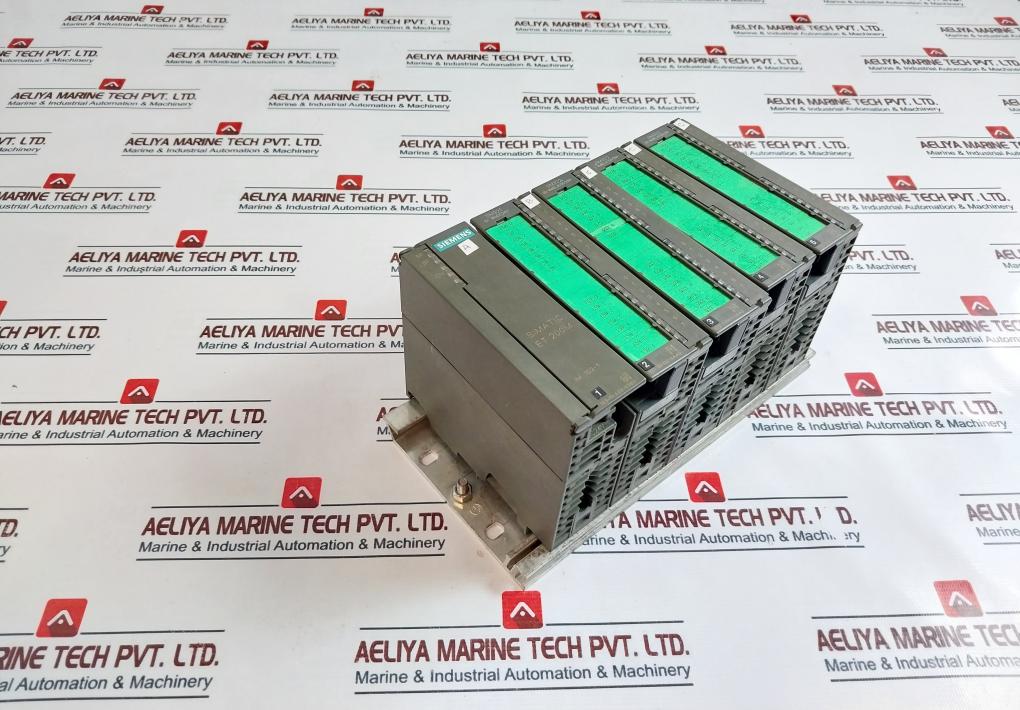 Siemens 6Es7 322-1Hh01-0Aa0 Output Module 