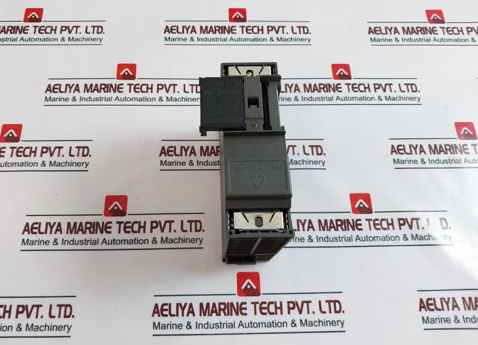 Siemens 6Es7 322-1Hh01-0Aa0 Output Module 