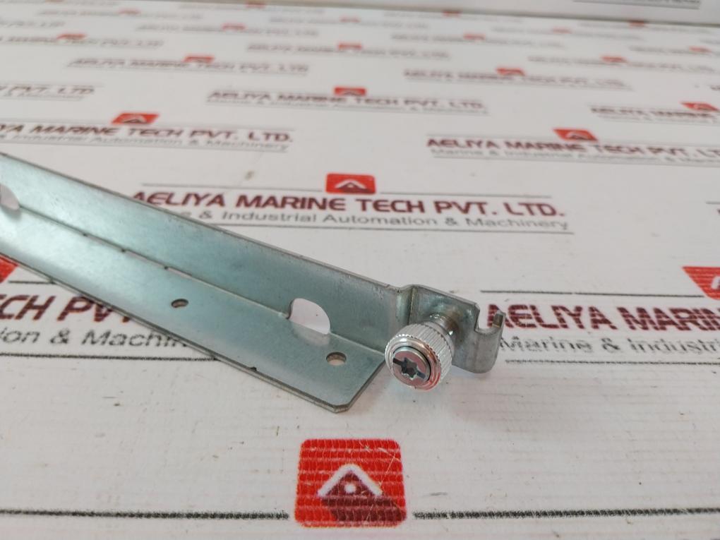 Siemens 6Fc5248-0Af20-2Aa0 Mounting Bracket Set A5E00137048