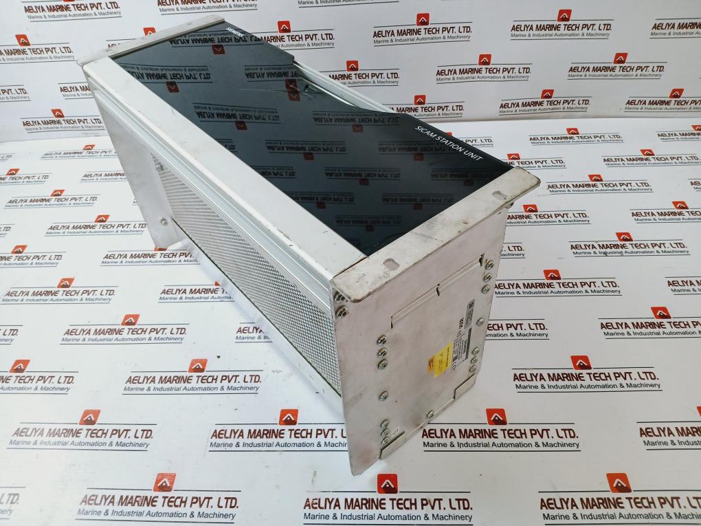 Siemens 6Md9124-0Bb11-0Ba0 Sicam Station Unit V2.40 (Front Glass Broken)