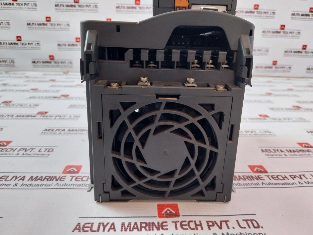 Siemens 6Se6420-2Ad24-0Ba0 Micromaster 420 Frequency Inverter