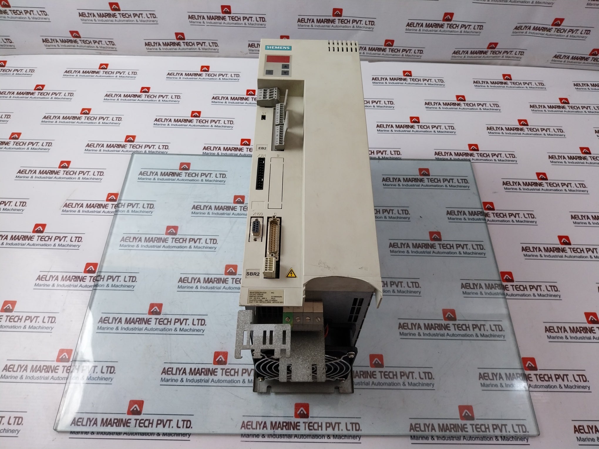 Siemens 6Se7021-8Tp50-z Masterdrive Mc Dc/Ac Drive G71+C33 Dc 510…650V