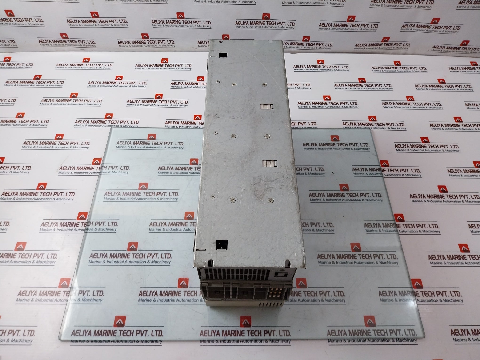 Siemens 6Se7021-8Tp50-z Masterdrive Mc Dc/Ac Drive G71+C33 Dc 510…650V