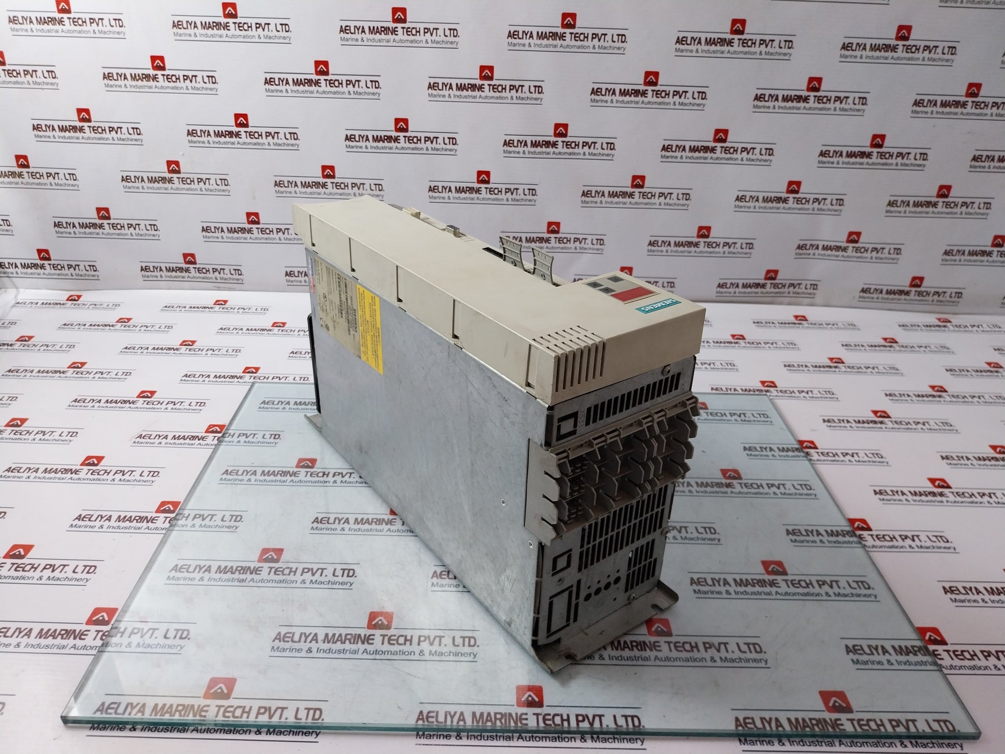 Siemens 6Se7021-8Tp50-z Masterdrive Mc Dc/Ac Drive G71+C33 Dc 510…650V