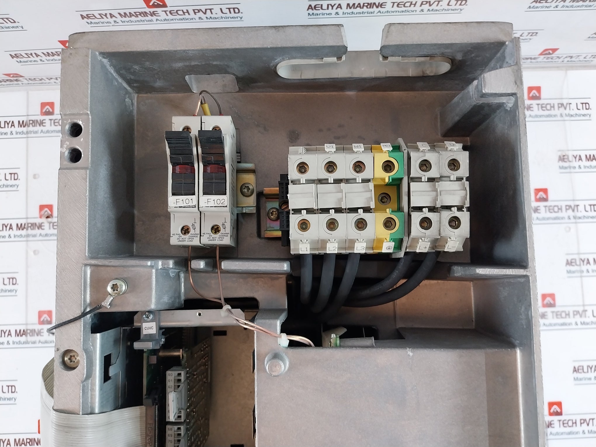 Siemens 6se7024-7ed61-z G93+c11 Simovert Masterdrives Vc Converter Compact Unit