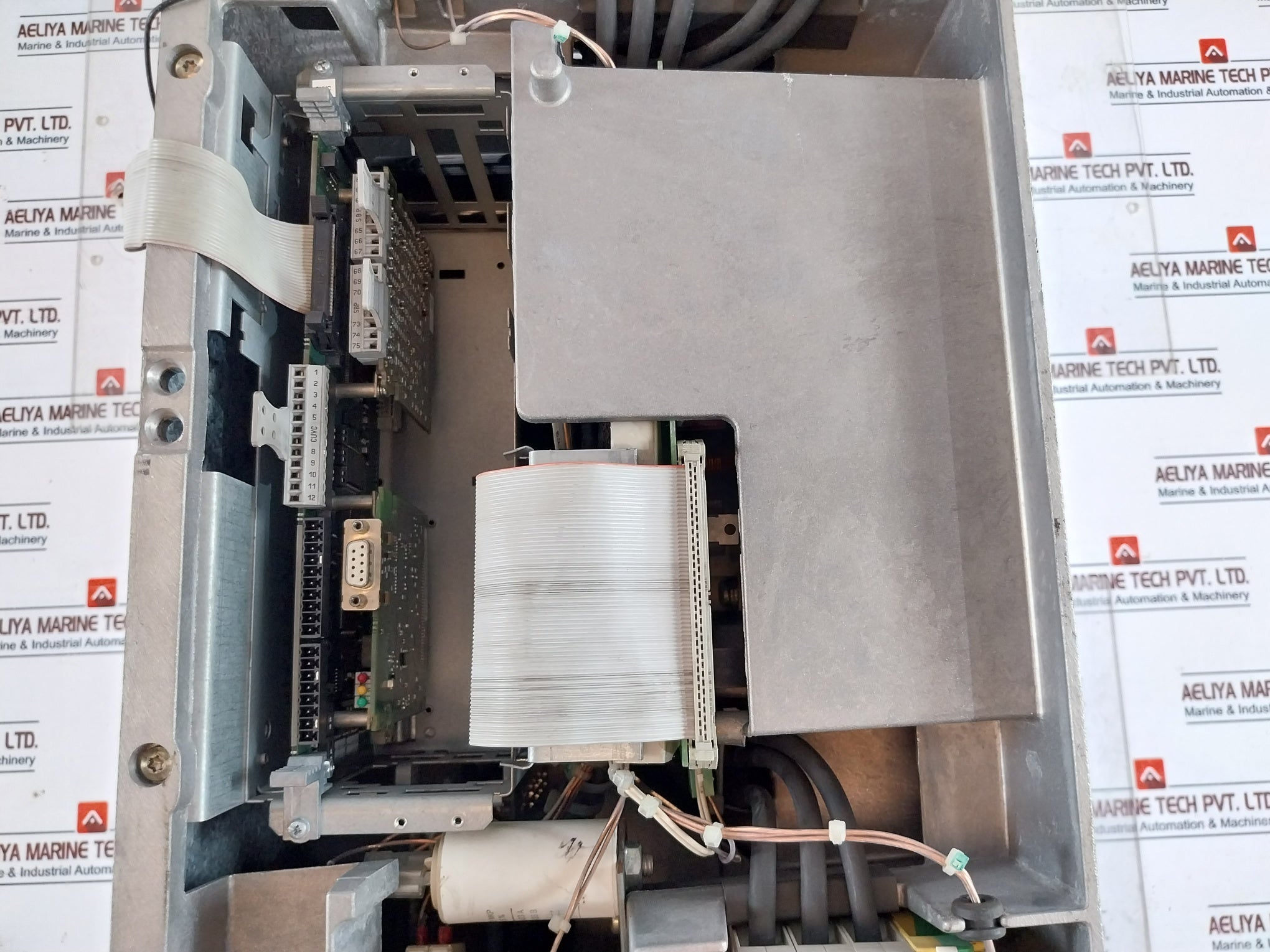 Siemens 6se7024-7ed61-z G93+c11 Simovert Masterdrives Vc Converter Compact Unit