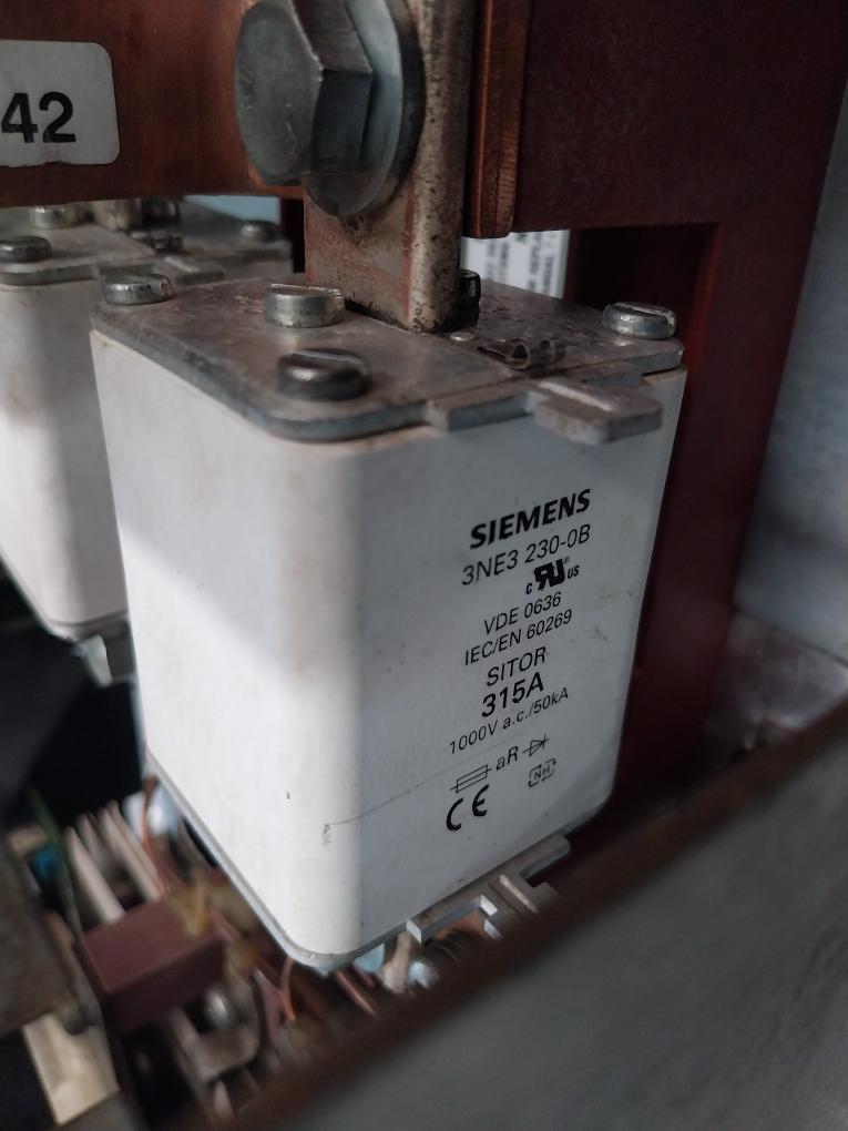 Siemens 6Se7031-8Te60-z Simovert Dc Inverter Dc510-650V Iec/En 60269 0-500Hz