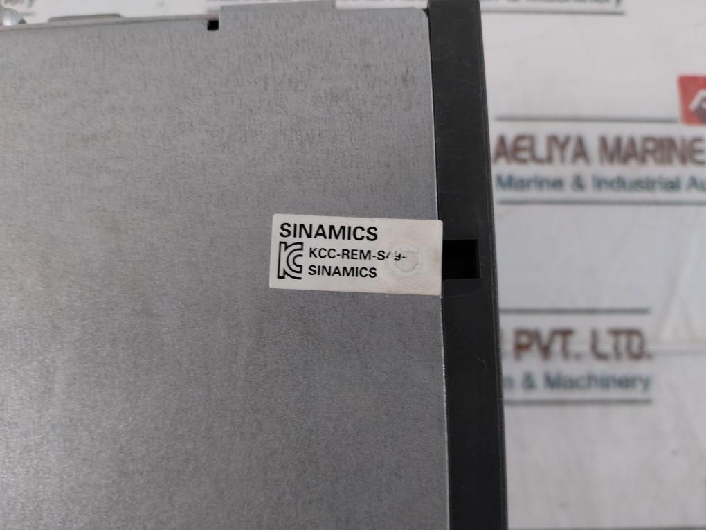 Siemens 6SL3130-7TE21-6AA3 Frequency Converter DC 600V 27A 16KW