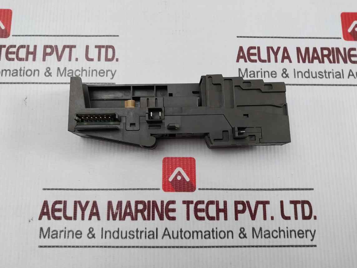 Siemens 6es7 193-4ja00-0aa0 Termination Module Tm-e15c24-a1 E03