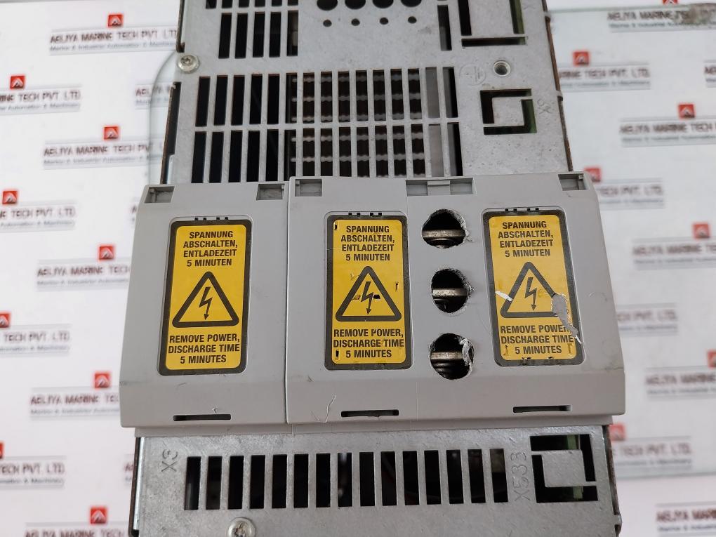 Siemens 6Se7021-8Tp50-z Masterdrives Mc Dc/Ac Drive Dc 510 650V