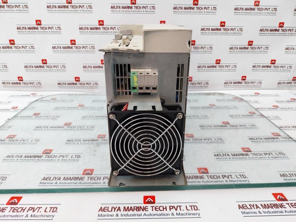 Siemens 6Se7021-8Tp50-z Masterdrives Mc Dc/Ac Drive Dc 510 650V