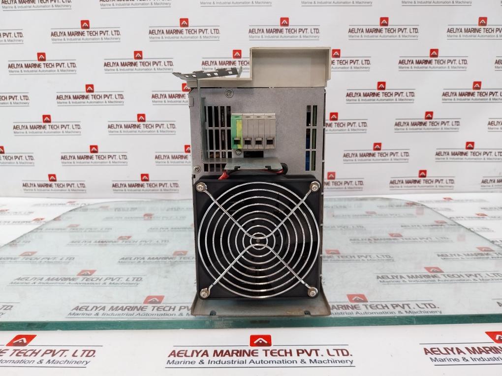Siemens 6Se7021-8Tp50-z Masterdrive Mc Dc/Ac Drive