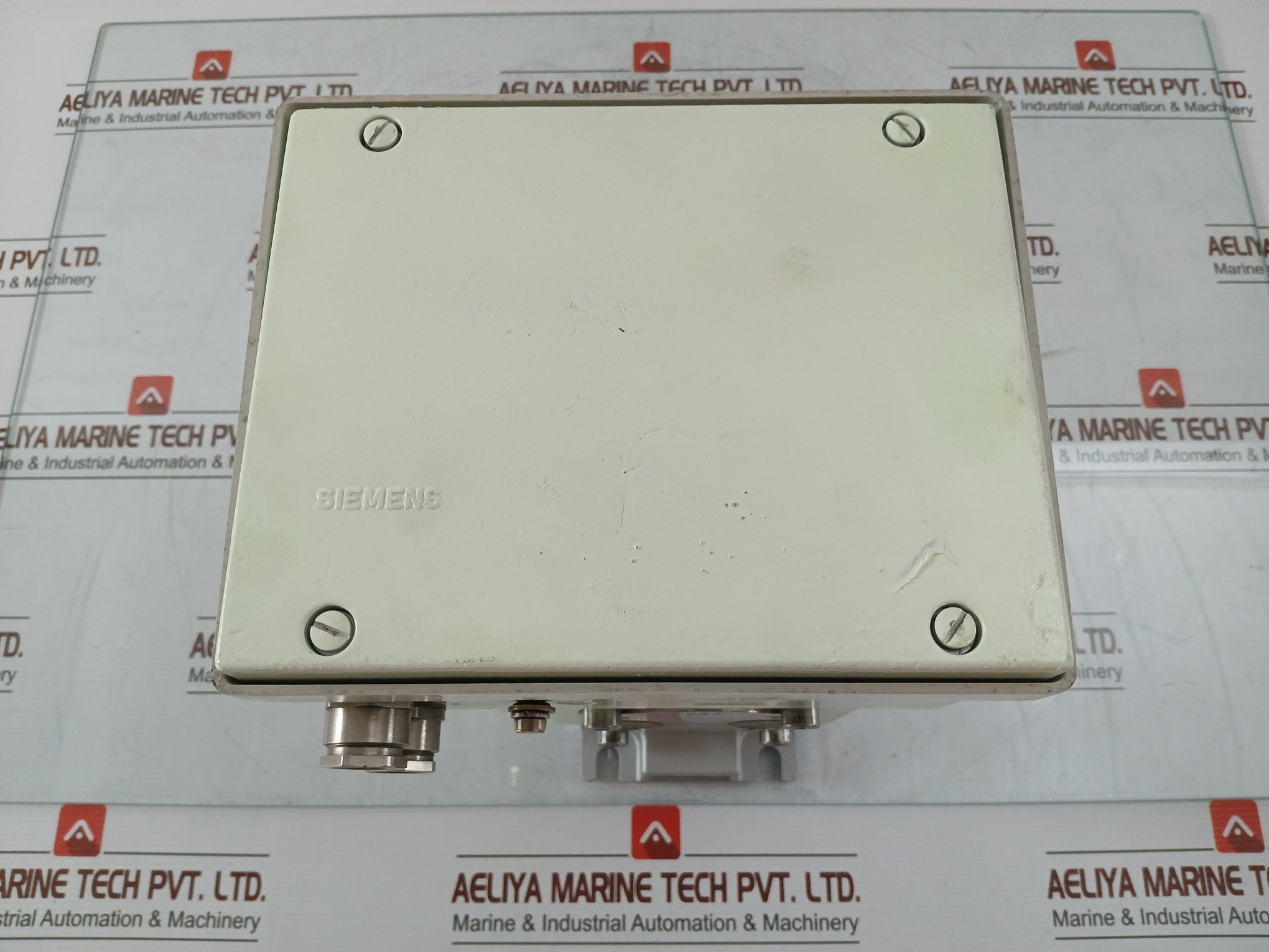 Siemens 7Mf1101-1Aa11-1Bb1 Pressure Transmitter 0-700Ohm 220V