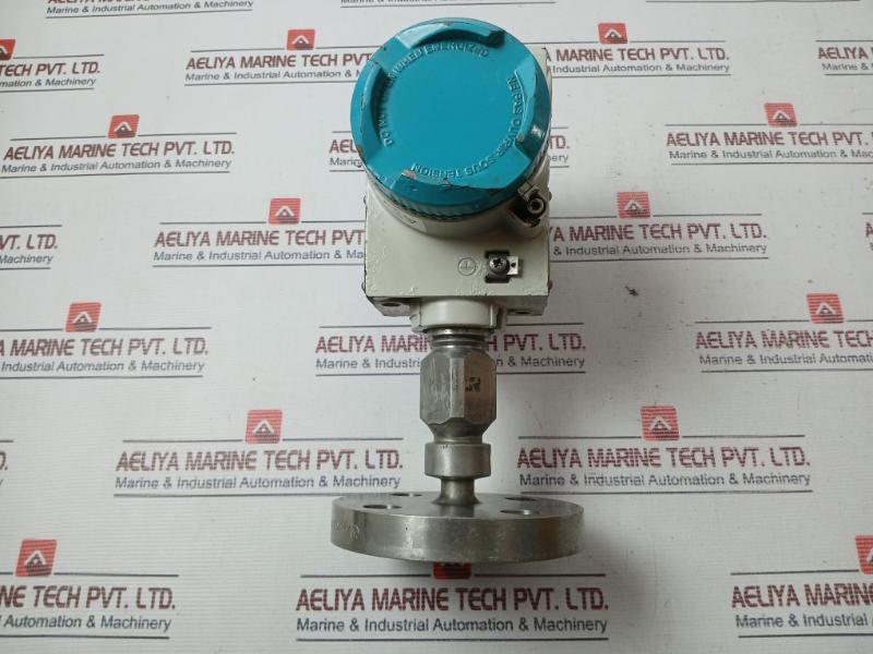 Siemens 7Mf4033-1Dy10-2Pc6 Transmitter For Pressure Dc 10.5-45V 4-20 Ma Hart 