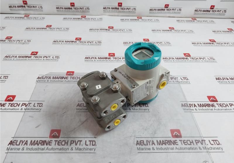 Siemens 7Mf4433-1Ea02-2Bb7-z Transmitter For Differential Pressure Ip65 30V