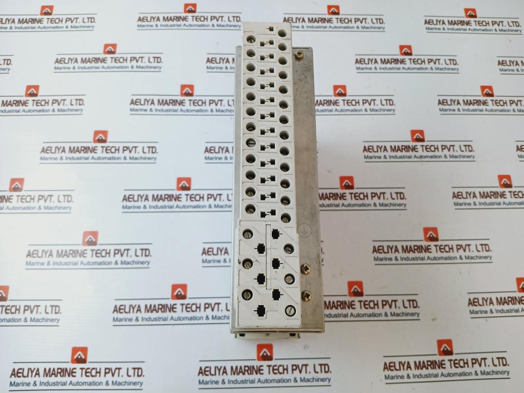 Siemens 7Rw6000-5Ea00-2Da0/Bb Voltage, Frequency & Overexcitation Relay